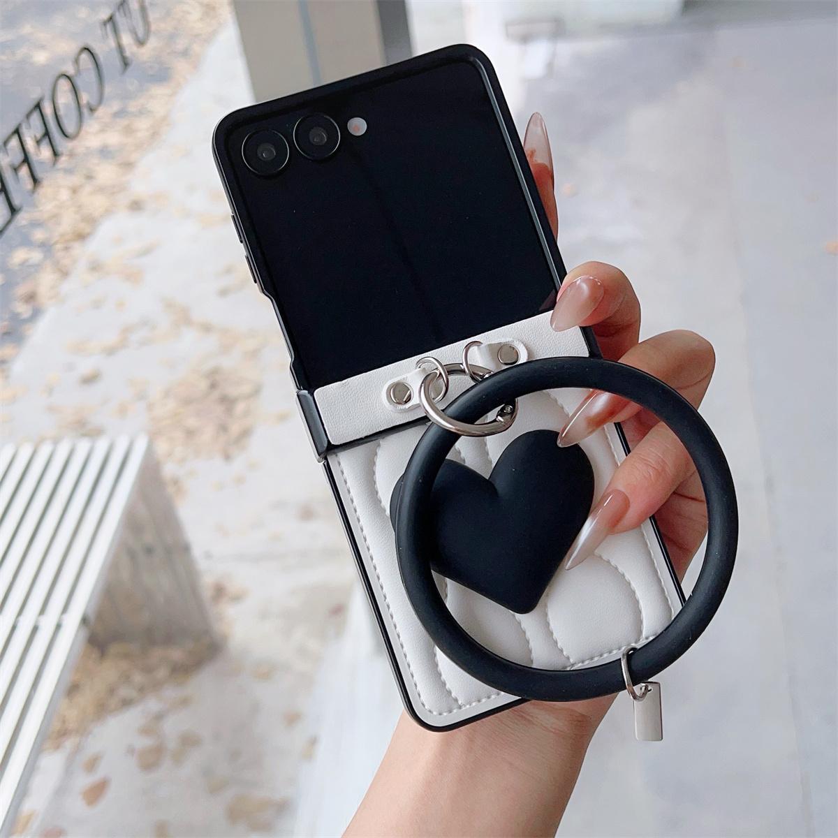 

Lxuury Wave Down Jackets Heart Phone Case with Ring Bracelet for Samsung Galaxy Z Flip 7 6 5 4 3 Z Flip6 ZFlip 7 Zflip7 FE Cover Galaxy Z Flip3 5G