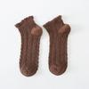 Femme Est Été Mince Dégradé Uni Coton Simple Doux Mignon Chaussettes Confortable Bord Oreille de Bois Vêtement Mode Lolita