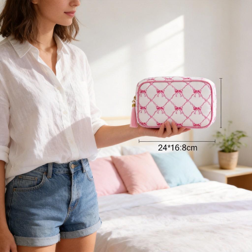 Polyester Striped Makeup Bag With Tassels For Daily Use And Travel Storage