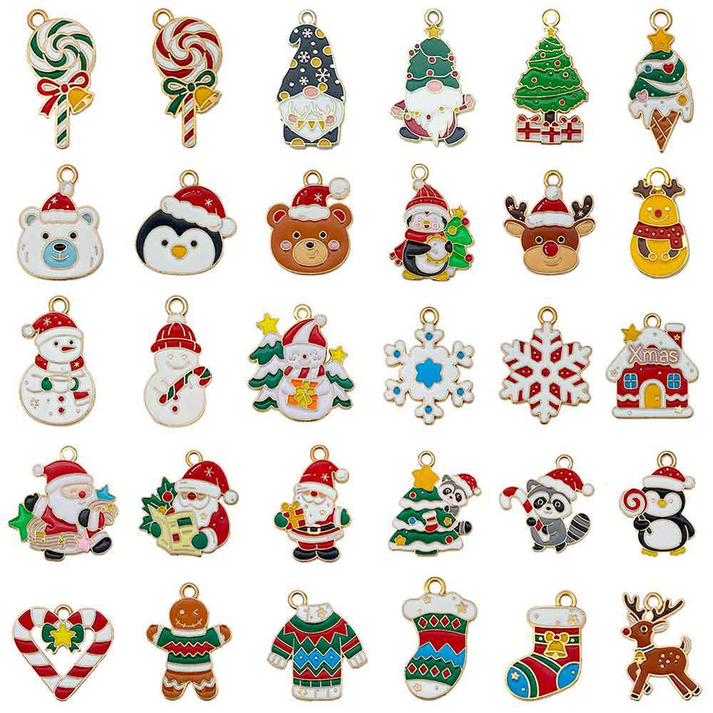 100-teiliges Weihnachts-Tropföl-Legierungs-Schmuckzubehör: Weihnachtsmann, Schneemann, Glocke, Rentier Anhänger für DIY Armbänder.