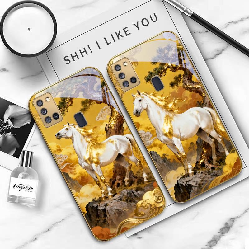 tall and sturdy horse For Samsung A 31 32 A33 A34 35 14 A15 13 A16 25 26 50 52 53 54 55 56 70 71 72 73 Golden glass phone case
