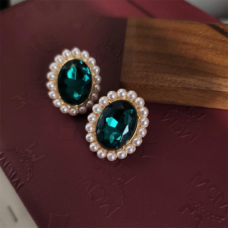 European and american retro elegant pearl necklace emerald double layer collarbone chain