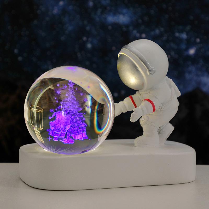 Cross-Border Astronaut Night Light: Starry Sky Crystal Ball with Luminous Base - Perfect Holiday Souvenir and Desktop Ornament.