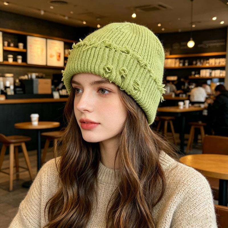 Cross-border new autumn and winter street trend solid color hole knitted hat old retro hole cold hat
