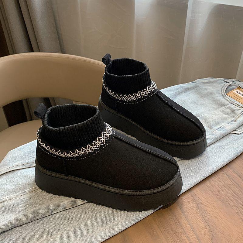Fashion Winter Round Toe Platform Women's Snow Boots 2025 New In Padded Hot Ladies Shoes On Promotion Goth Chic and Elegant Sock Booties