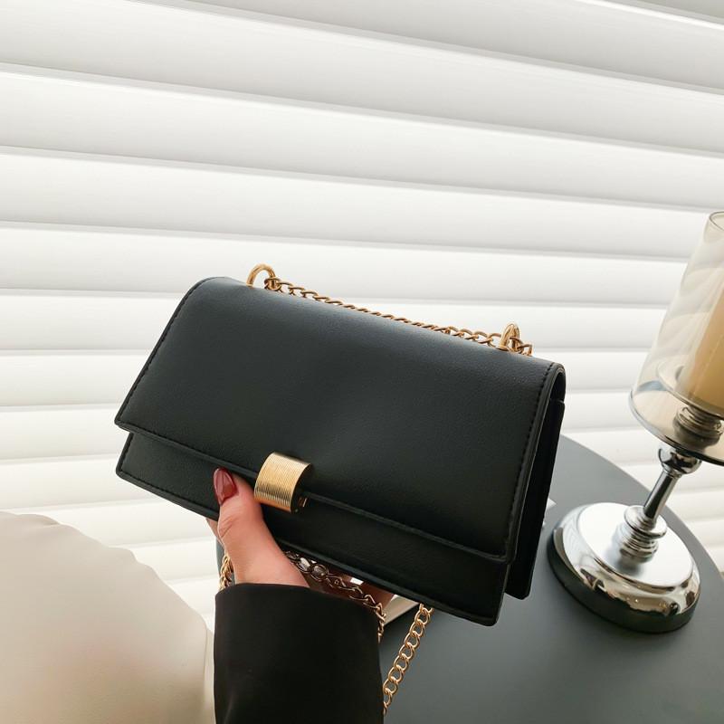 Trendige schicke Umhängetasche Frühjahr 2023 Neue modische einfache Umhängetasche Retro lässige kleine quadratische Crossbody-Tasche