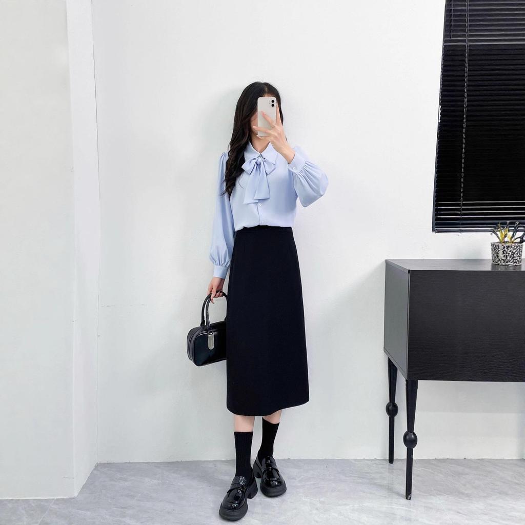 Plus Size Professional Black Midi Pencil Skirt with Slit