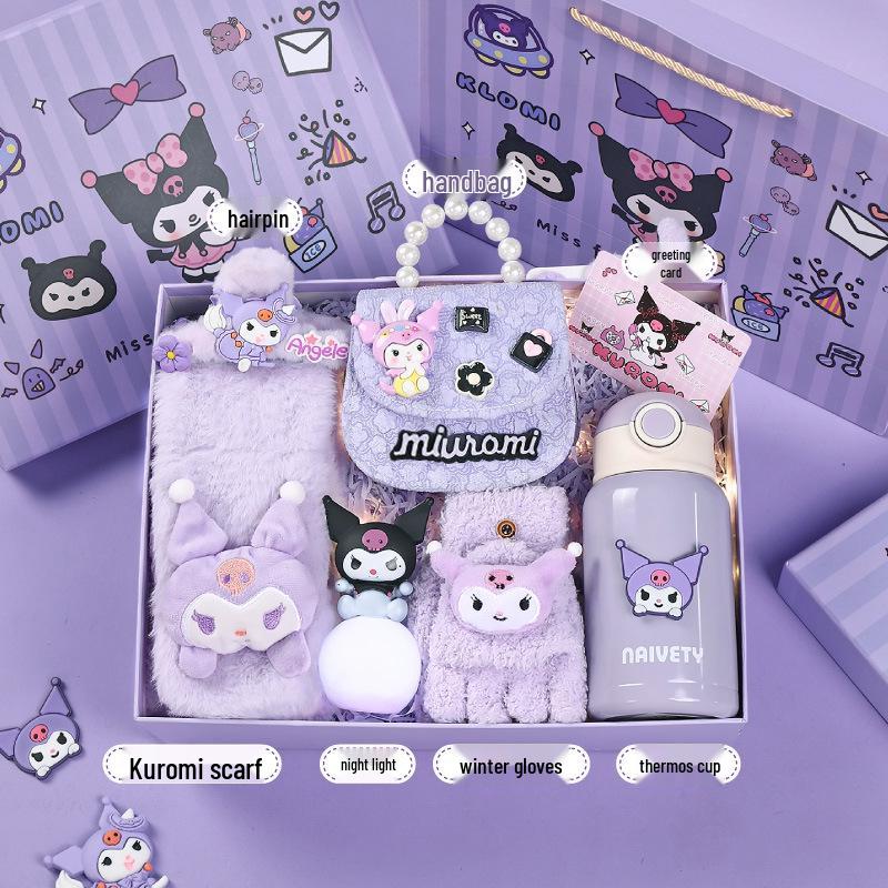 Set cadou de iarnă Kuromi: Eșarfe și Accesorii pentru Fete (Vârste 10-12)