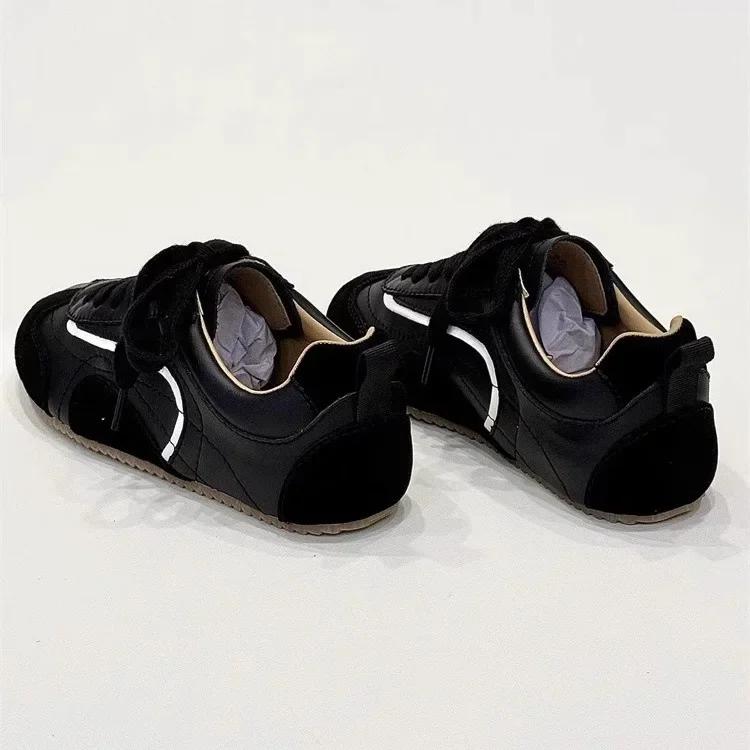 Women's Soft Leather Flat Bottom Retro Trainer Shoes Breathable Spring New Style Casual Comfortable Cotton Lined Rubber Soled