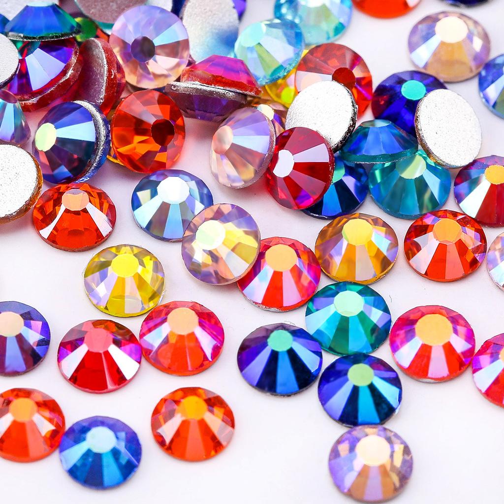 Pujiang Crystal Rhinestone Skleněné ploché dno Diamond Oblečení Doplňky Kulatý vrták na nehty DIY Náušnice Taška Samolepka Vrtačka