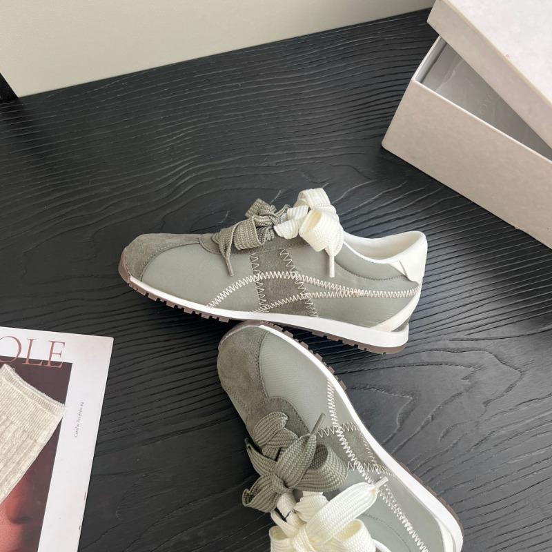 Women's low-top round head flat-soled ballet shoes, pair of shoelaces, breathable soft-soled versatile sports shoes, women's shoes