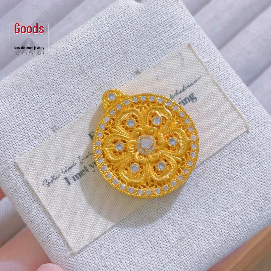 Elegant Women s Six-Petal Flower Compass Clavicle Chain Pendant in Vietnamese Sand Gold.