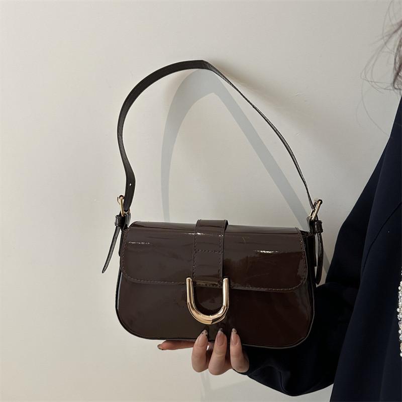 Street Style Pu Small Crossbody Bag With Zipper Closure For Daily Use