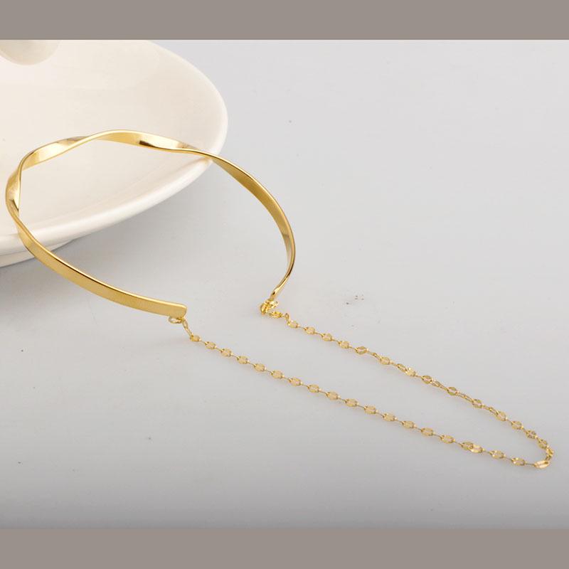 

Гипоаллергенный браслет-манжета из титановой стали Möbius Twist с открытым концом - Не тускнеющий, Дизайн «Рыбьи губы». золотой