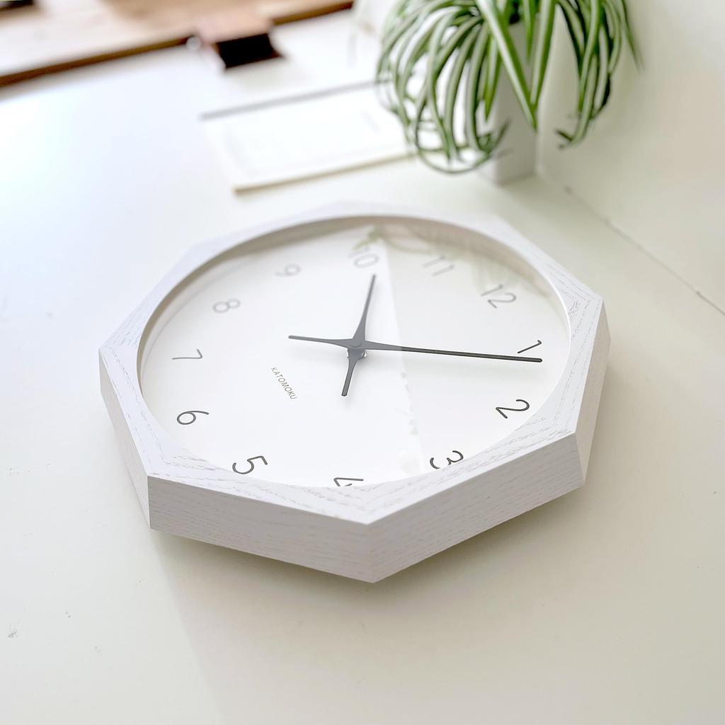 KATOMOKU Muku Clock 7 Octagonal White Wall Clock with Continuous Second Hand km-60WHRC8 Movement, 30.0cm (Radio-Controlled Clock)