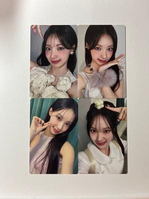 [USED] RESCENE Glow Up QR Ver. Trading Card Woni