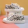 New Simple Casual Canvas Shoes