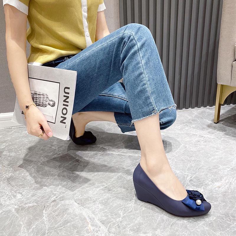 Korean Style Women's High Heel Rain Boots - Fashionable Anti-Skid Rubber Jelly Shoes with Wedge Heel and Floral Design