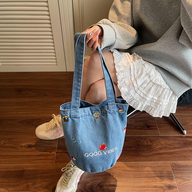 Women's Versatile Denim Tote: Large Capacity Shoulder Bucket Bag