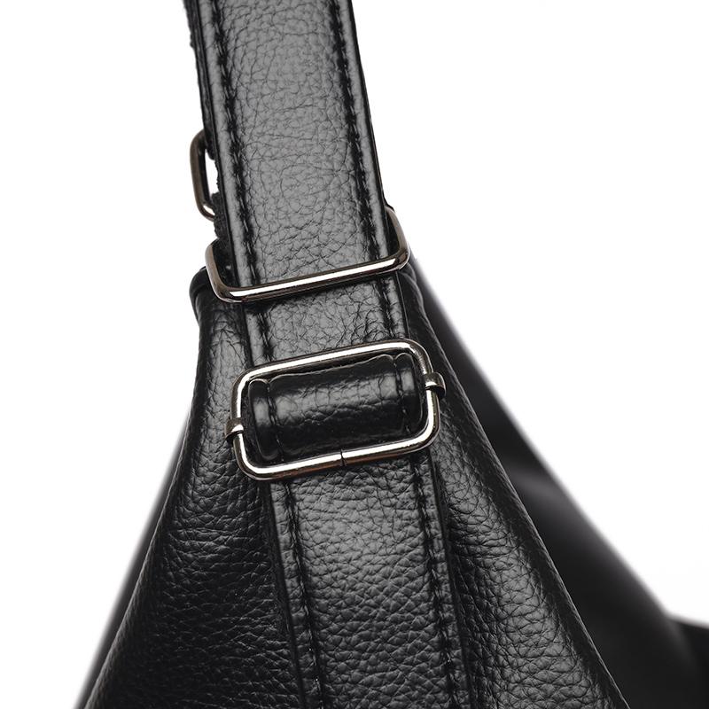 Women's Large Capacity Shoulder Bag Tote Bag Mother Bag Multifunctional Backpack