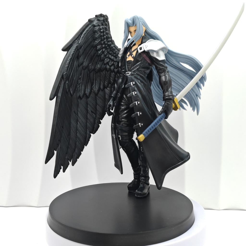 1 Adet Final Fantasy 7 oyunu, Sephiroth, Claude, figür model masaüstü yan aksesuar süsü