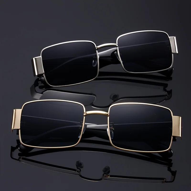 Luxury Vintage Style Large Frame Glasses - Golden & Black High-Quality Polycarbonate Lenses Ideal for Men & Women
