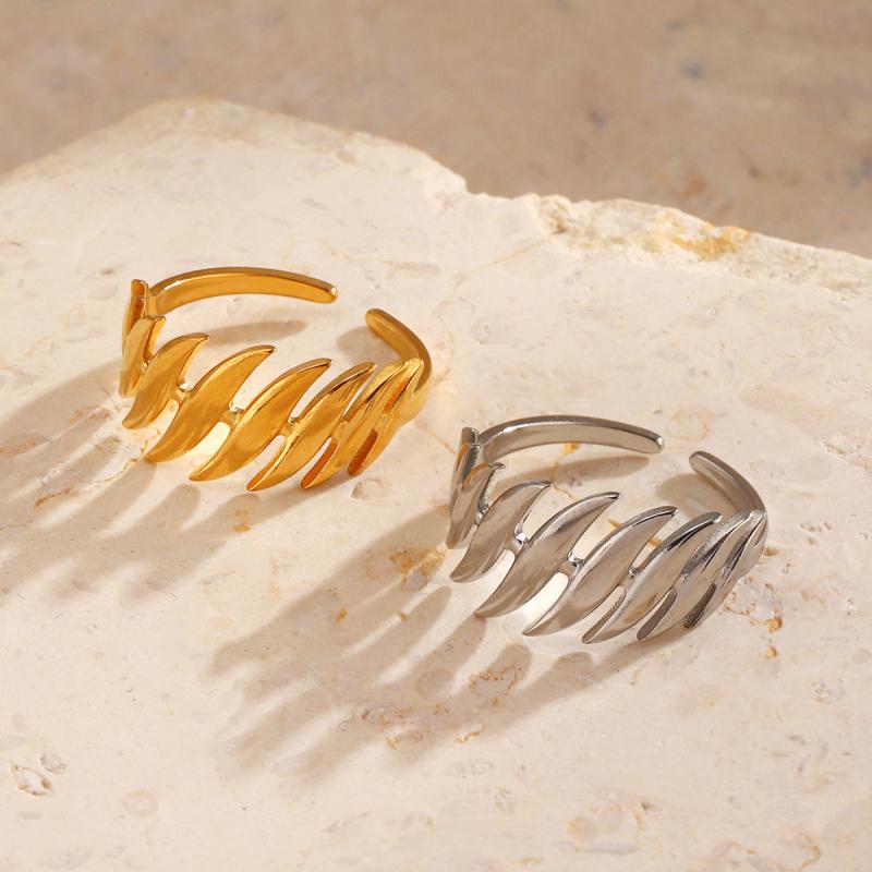 Stainless Steel Rings for Women Vintage Gold Color Never Fade Luxury Classic Rings Wedding Couple Rings Party Jewelry Gifts