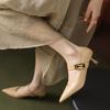 Einwort-Schnalle mit spitzer Zehenpartie Damen Frühling flacher Ausschnitt Temperament Stiletto High Heels Französische Mary Janes Pendler Arbeitsschuhe