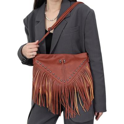 PU Leather Designer Rivets Soft Leather Bag for Women Tide Casual Rivet Tassel Bag Shoulder Diagonal Bag Women's Bag Large Bag Summer