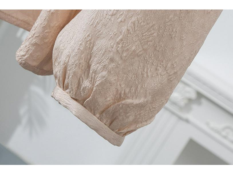 Women's Luxury Jacquard Mulberry Silk Long Sleeve Slimming T-Shirt