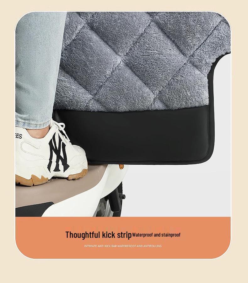 Univerzální celoroční protiprůvanová přikrývka na čelní sklo pro elektromobily a motocykly - Zesílená, Vodotěsná, Bavlněná výplň pro zimní ochranu