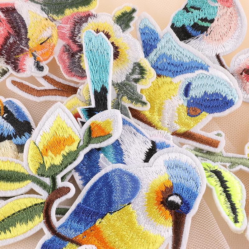 Duoku Animal Bird Embroidery Patch for Clothing, Shoes, Hats, and Luggage Accessories.