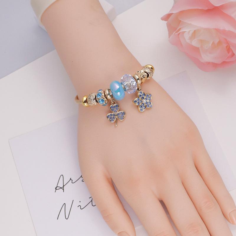 Four Leaf Clover Beaded Bracelet with Moon and Star Pendant Stainless Steel Jewelry for Women