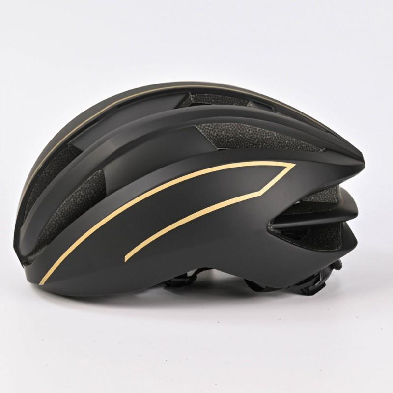 Unisex Cycling Helmet Road Mountain Bikes In-Mold Construction Ventilated Design L Size
