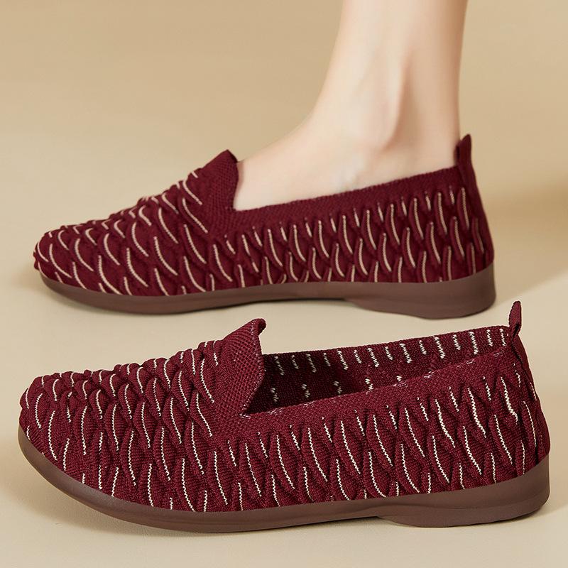 

Shoes women s spring new shallow casual shoes low-top commuting mother shoes one pedal soft sole non-smelly foot cloth shoes women 36