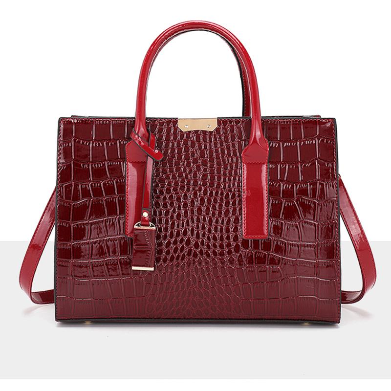Luxury Crocodile Pattern Shoulder Crossbody Bag Women Large Capacity Handbag Tote Bag Fashionable Versatile Handbag for Work