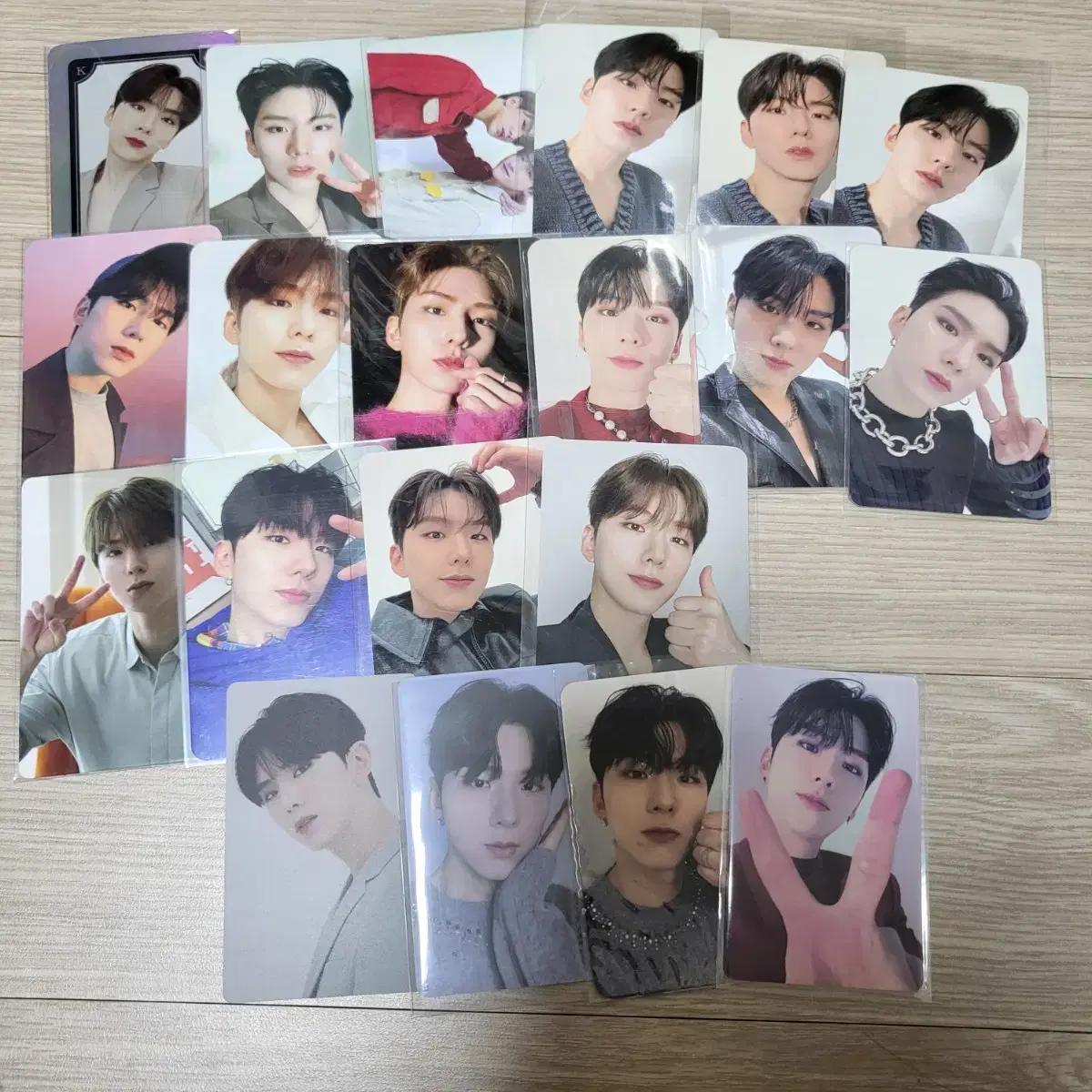 

Monsta X Kihyun Photo Card