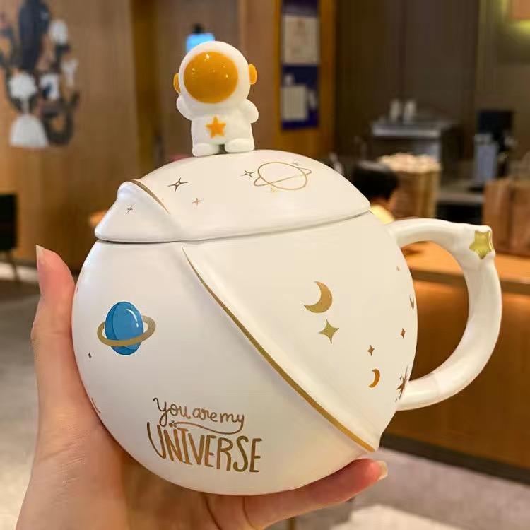 Creative Planet Cup Mug Personalized Ceramic Cup Coffee Cup Milk Cup Large Capacity Astronaut Water Cup