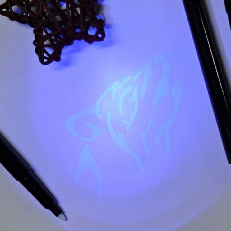 2er-Pack Unsichtbare Tintenstifte für Kinder Geburtstag Weihnachten Zubehör Geheimbotschaftsstift und LED-Licht-Set zum Schreiben
