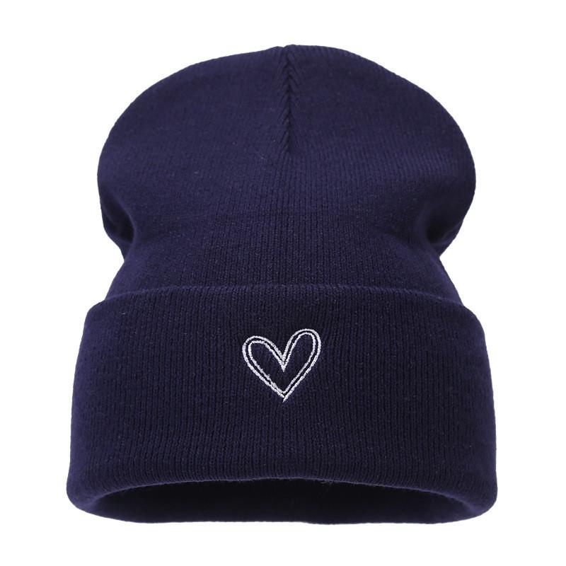 Thickened Heart Design Knit Hat For Men And Women Winter Wear