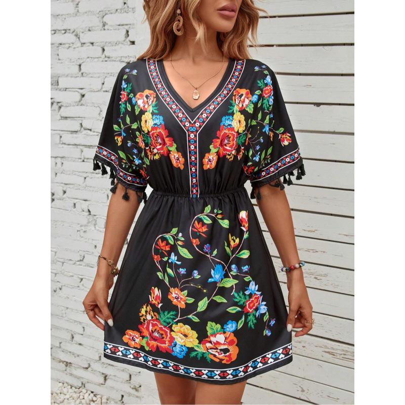 Bohemian Retro Ethnic Tassel Embroidered Waist-Cinching Short Holiday Dress with Short Sleeves