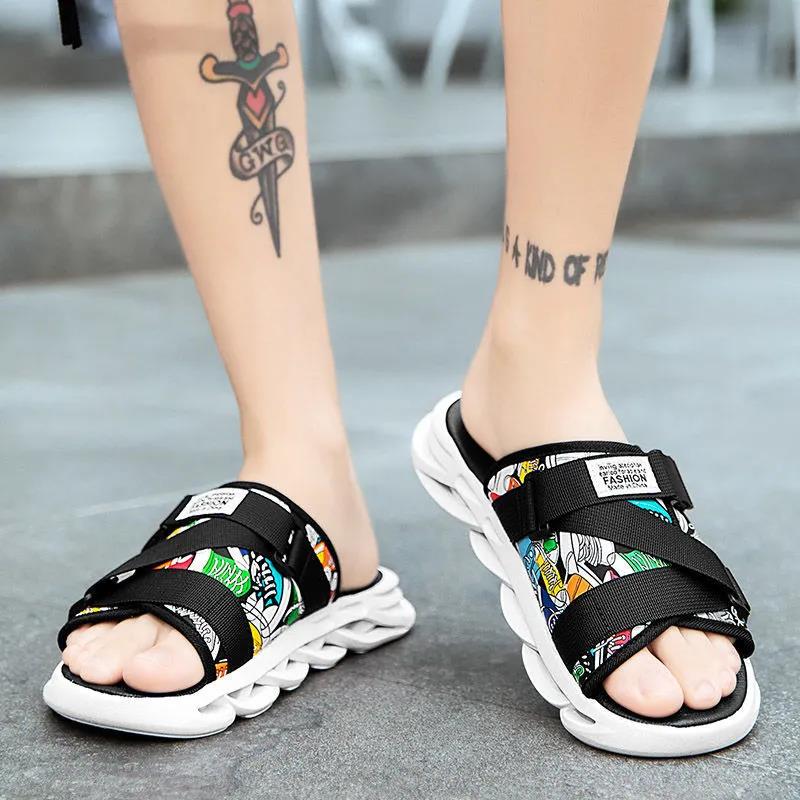 Men's Summer Outdoor Thick Heel Beach Sports Slippers Spring Large Size Indoor Soft Sole Flat Slippers