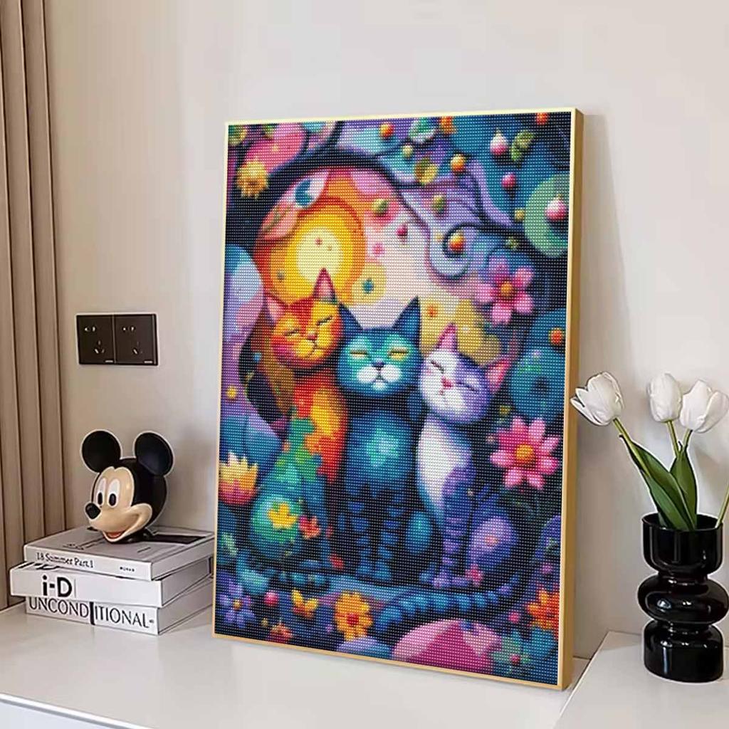 Cute Cats Full Round Drill Diamond Painting Kit DIY Sparkle Art Canvas for Adults Relaxing Craft and Home Decoration Gift Idea Set