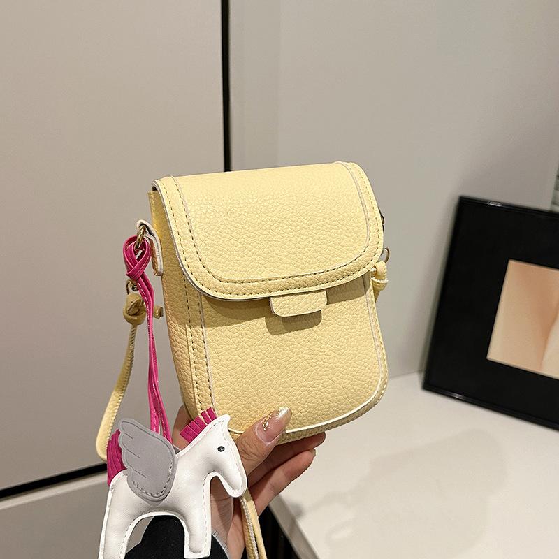 Nisch mångsidig liten väska dam ny sommar mångsidig axelväska mode mobiltelefonväska