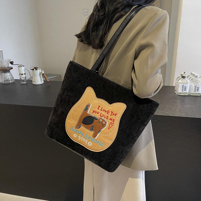 

Autumn commuter cute backpack bag 2025 new college style tote bag large capacity shoulder armpit bag 37*13*29 чёрный