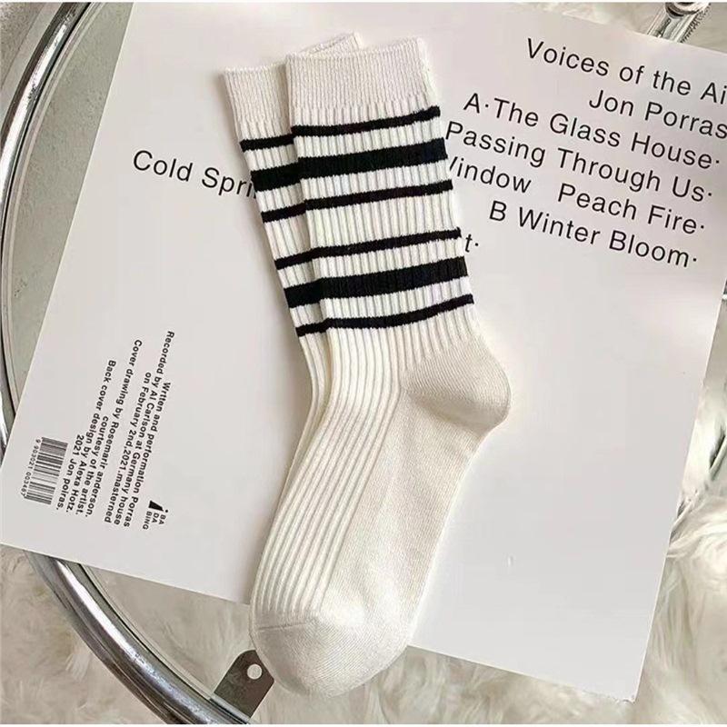 Autumn and Winter Striped Pure Cotton Socks, Summer Women's Trendy Socks, R Black and White Embroidered Academy Windblown Women's Socks