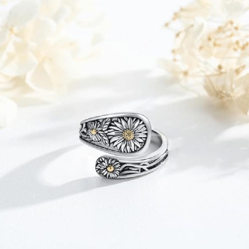 Elegant Floral Carvings 1pc Vintage Spoon Ring - Alloy Women's Fashion Accessory - Daily Glamour & Party Statement, Simple Style, All-Season Wear