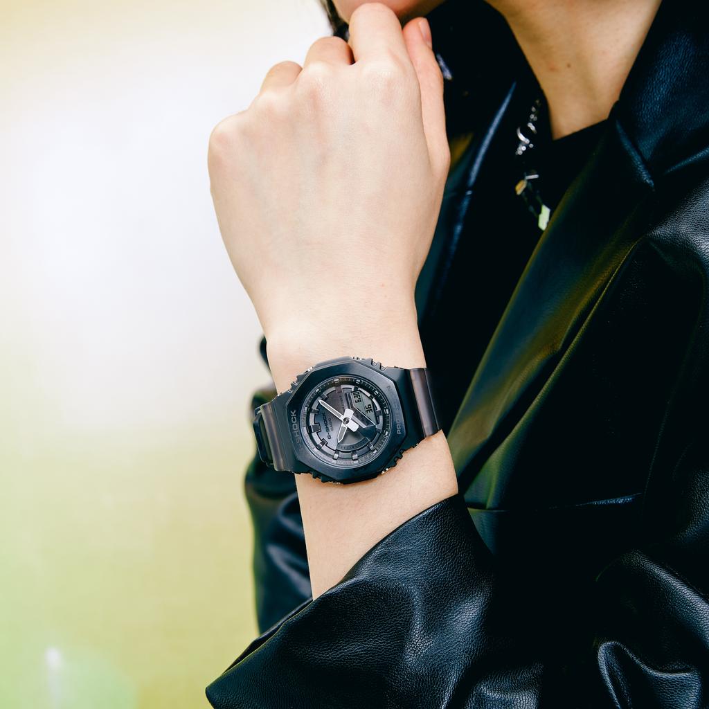 Casio Metal Waterproof Shockproof Sports Watch Quartz Movement Resin Strap Women watches Gray GM-S2100MF-1APR