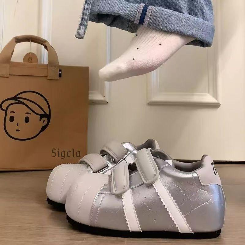 

Velcro ugly cute shell head German training bread shoes 22 new inner height increase leisure sports small board shoes 40 срібний