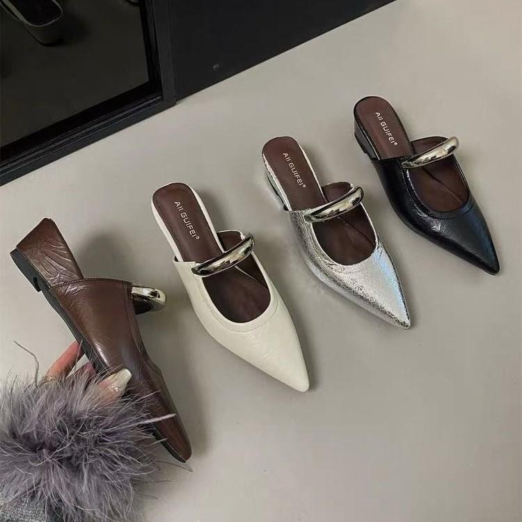 Mature Casual Comfortable Slope Heel Cool Slippers Women's Niche Premium Pointed Metal Buckle Bag Head Thick Heel Half Support